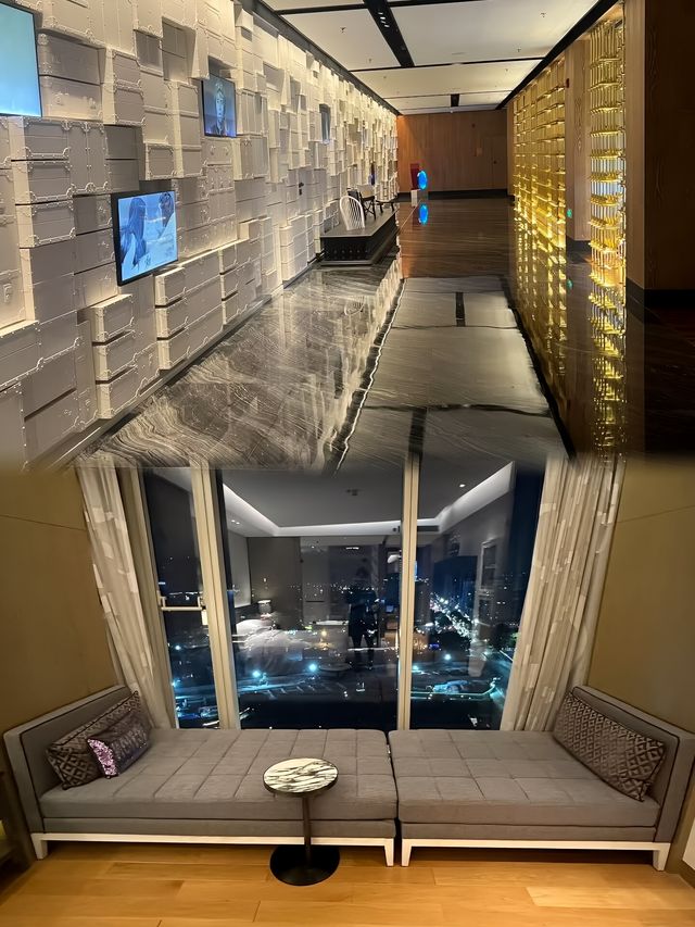 情侶倆激動哭了，來杭州一定要住這家浪漫酒店！！