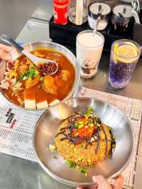 澳門氹仔必吃！巷弄茶餐廳的隱藏美味，滑蛋蚝仔飯讓人連吃三日！