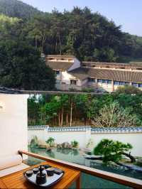 一出門就係國清寺，環境真係一流！