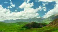 昭蘇草原秘境民宿 | 躺擁無垠綠野與天山