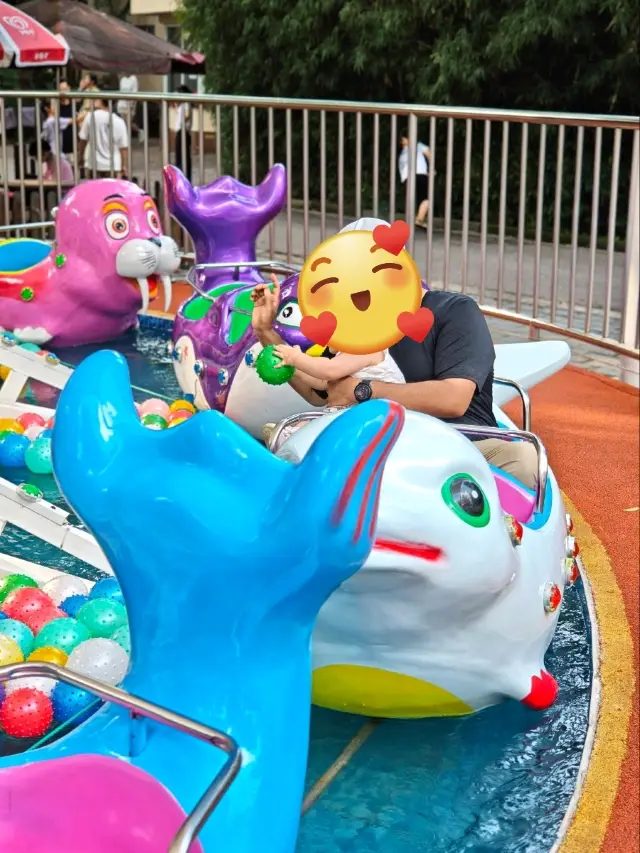 Shanghai Zoo with a 13-Month-Old: Cheap Cheers & Goat Cuddles!