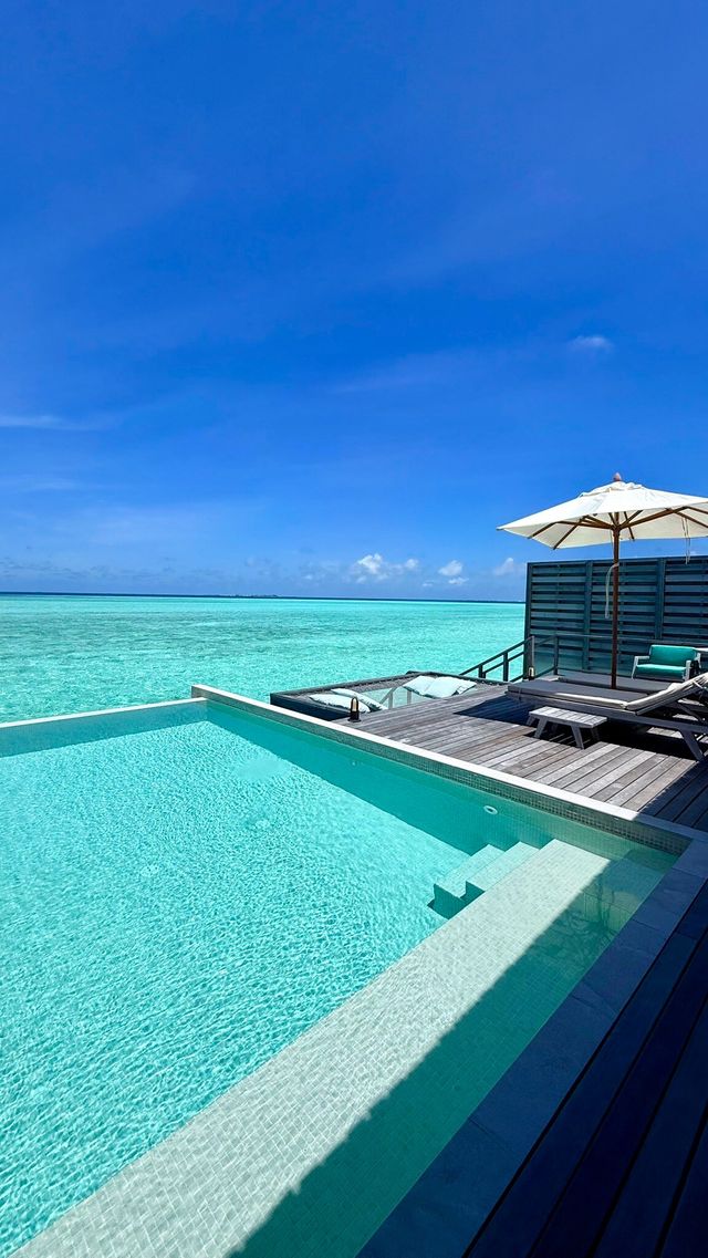 Unforgettable Honeymoon Experience at Anantara Veli