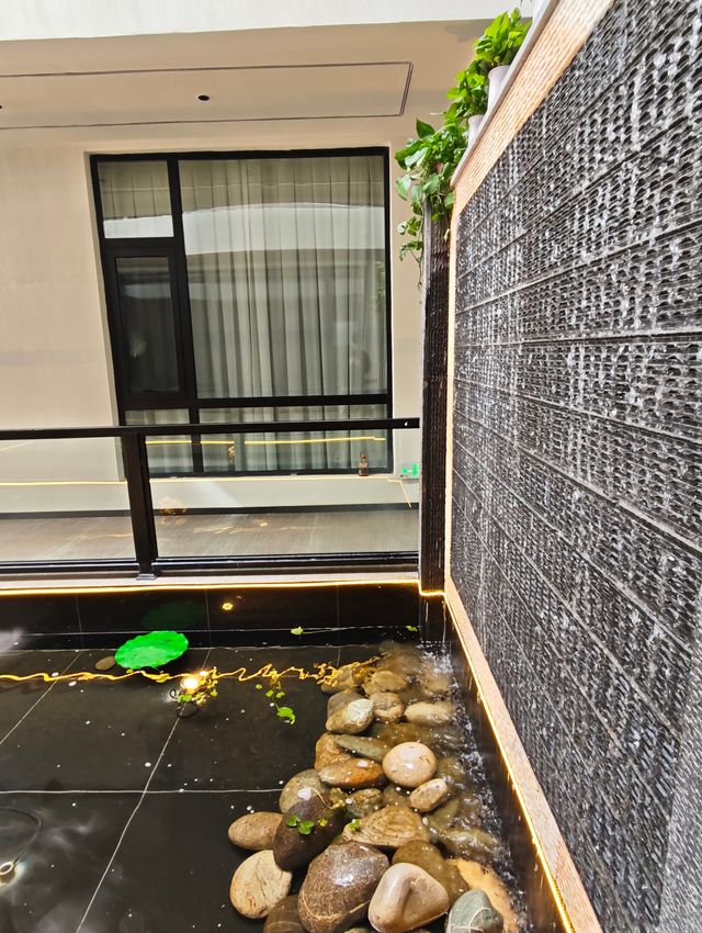 香格里拉宜居舍:古城旁的簡約小窩,住得自在又省心 香格里拉宜居舍:古城旁的簡約小窩,住得自在又省心