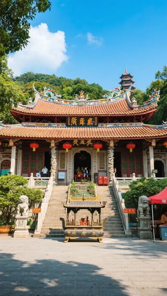 เซี่ยเหมิน เสน่ห์แห่งภูเขาและทะเล