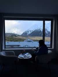 庫克山提前一年才能預約的百年雪山酒店