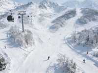 Beidahu Ski Resort: Asia’s Largest Powder Paradise with Onsen Bliss 🌨️