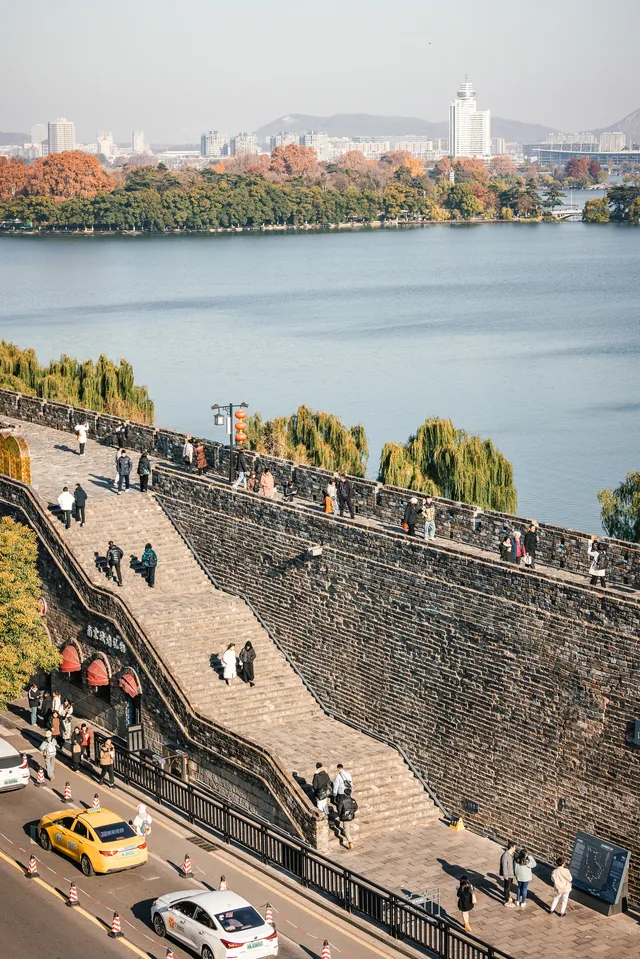 在明城牆解放門,我拍到了最金陵的秋天! 在明城牆解放門,我拍到了最金陵的秋天!