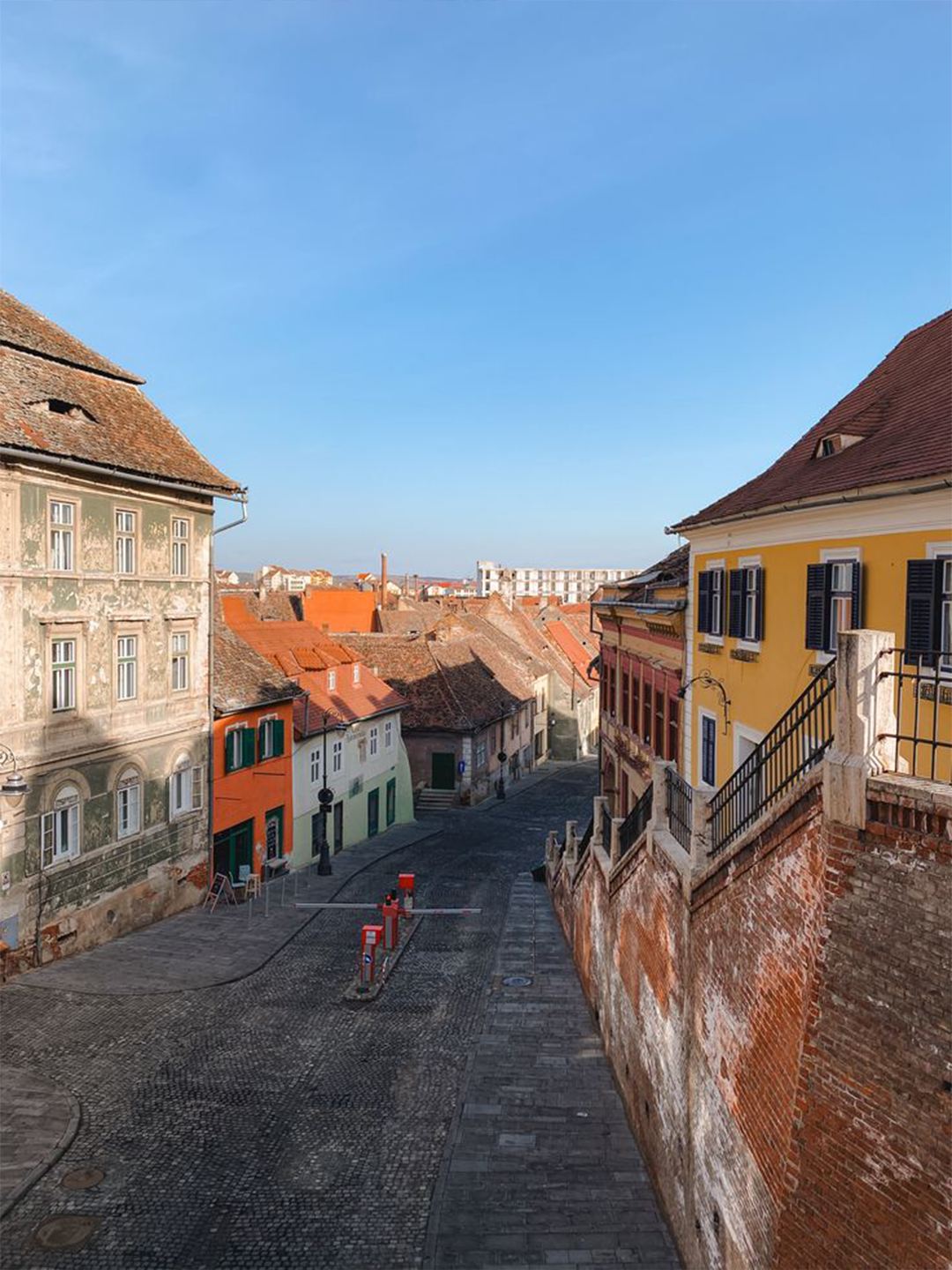 Romania | Kỳ quan ngàn mắt và thiên đường nhạc Jazz ở Sibiu