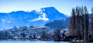 Take a boat cruise on Lake Lucerne and encounter the "paradise on earth" beneath the Alps