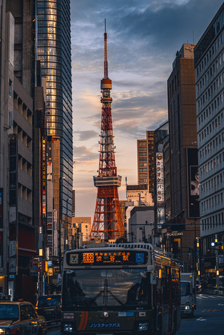 深入城市漫遊指南,探索東京隱藏的人情味
