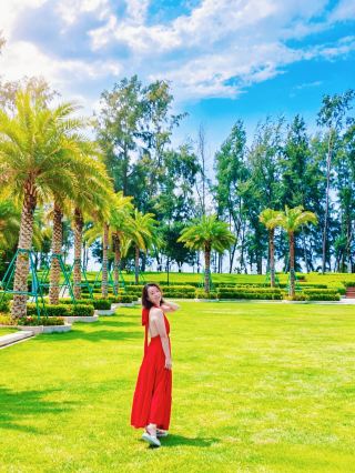 Escape the city | Stay in an atmospheric island garden in Lingshui