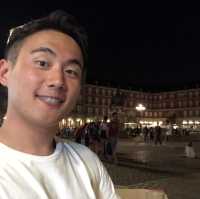 마드리드에서 가장 인상적이었던 마요르 광장