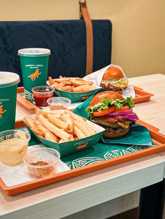 N+ Burger｜全港首間自設牧場Burger店🍔配搭自家製醬汁及Sourdough