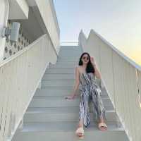MOONSTo̲̲NE ☾ คาเฟ่ริมทะเล ย่านพันวา