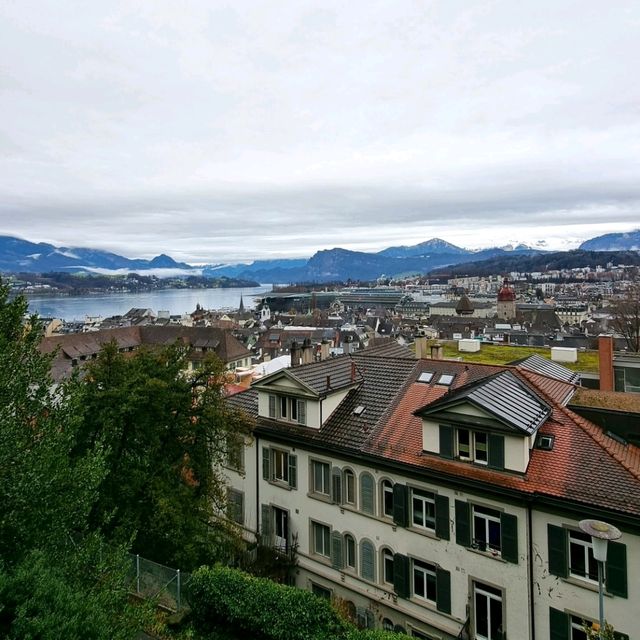 Best viewpoint in Lucerne 🇨🇭 during winter 
