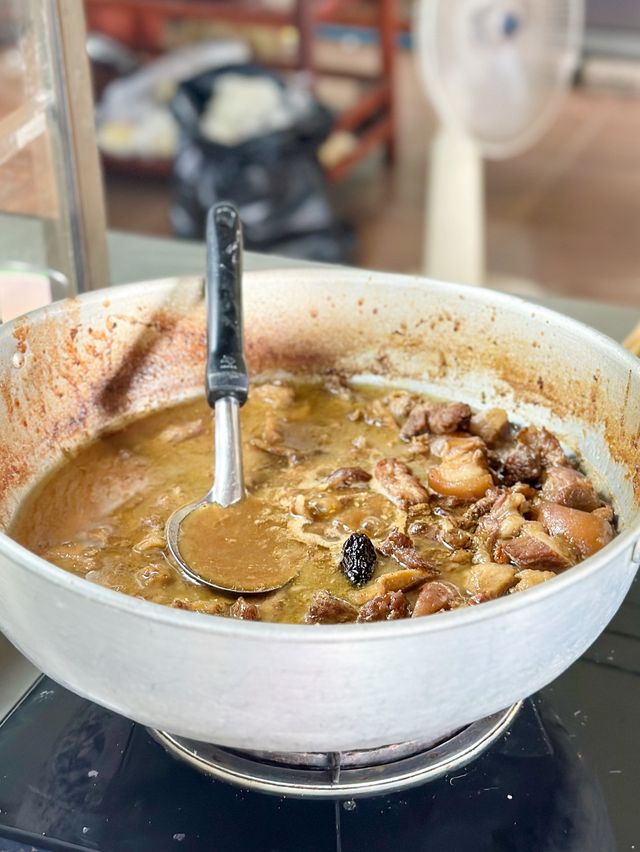 ร้าน ก๋วยเตี๋ยวบ้านนอกสูตรโบราณ 🥗