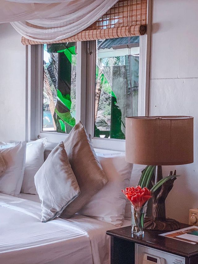 Away Koh Kood Resort เกาะกูด 🌿
