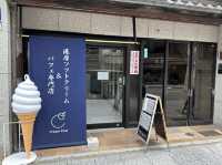 京都。京都駅前の濃厚ソフトクリーム＆パフェ専門店『クリームフェスト 京都駅前店』