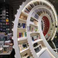 愈欣書店---文青必去打卡點！