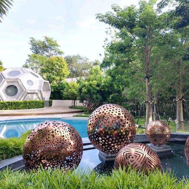 รีวิวโรงแรมธีมอวกาศ ที่พัทยา