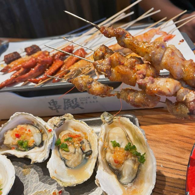 喜歡食串燒朋友不能錯過😙 來深圳必到🍢擼串聖殿 純·真·東北串