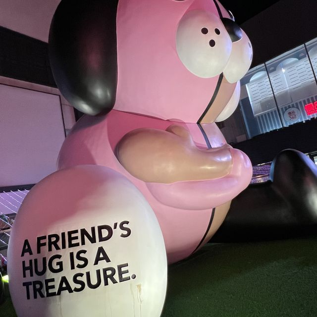 ❤️Nurture Love with Hugs❤️擁抱愛藝術展X新都會廣場