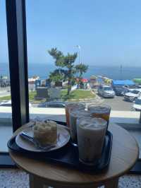 오션뷰를 바라볼 수 있는 스타벅스 울산주전비치점🏖️
