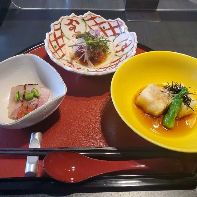 【沖縄／恩納村】沖縄で本格的な和食を食べるならここ