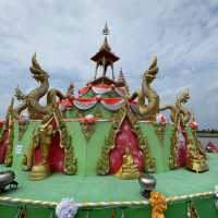 วัดสมานรัตนาราม วัดเดียวจบครบทุกอย่าง