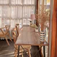 OON POSHTEL & CAFE