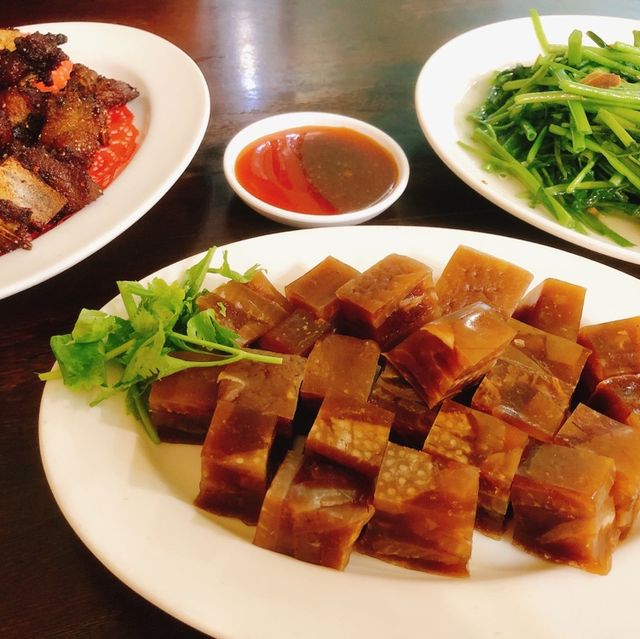 台北｜🍜🥢🥬古早味現炒料理📍 張吳記什錦麵