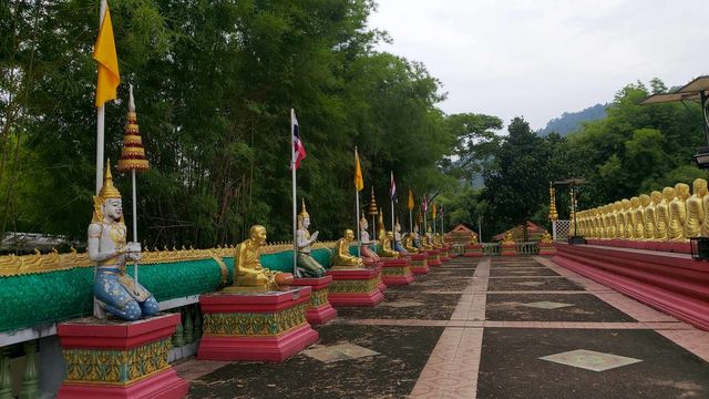 พระพุทธรูป 1,250 องค์ หนึ่งเดียวในโลก 
