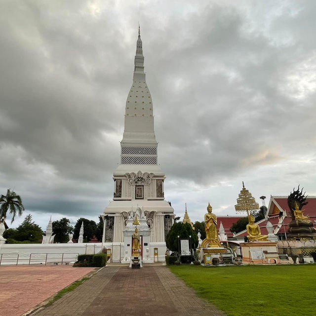 วัดพระธาตุท่าอุเทน