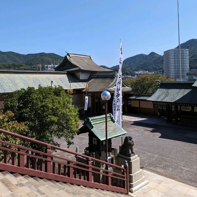 【諏訪神社】１０月７日から９日までの３日間［長崎くんち］が奉納される…凄い階段が有る神社。