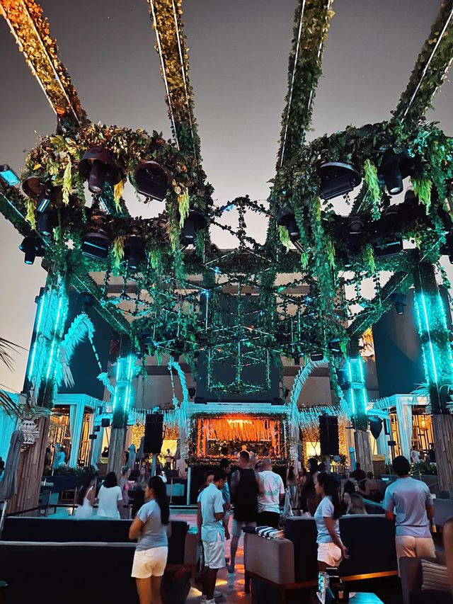 Where to party from Day 👉🏻 Night in Bali!