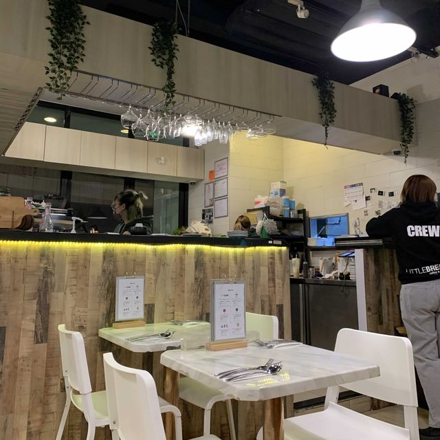 荔枝角｜隱世高質Cafe 😌