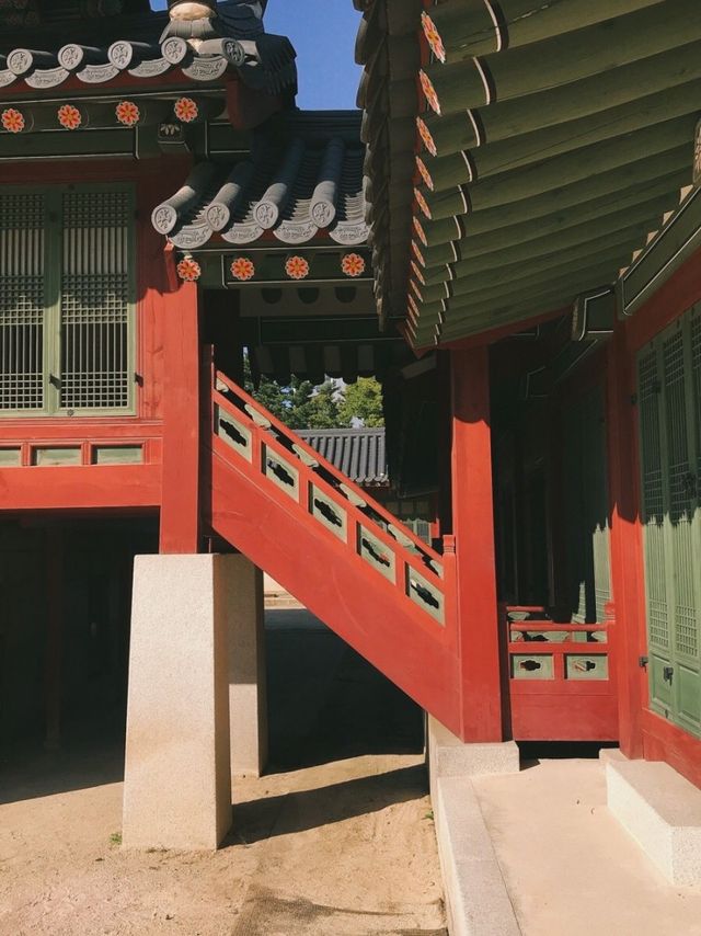 궁안에 서양의 건축양식을 가진 곳이 있다고? ‘덕수궁’ 을 소개합니다❤️