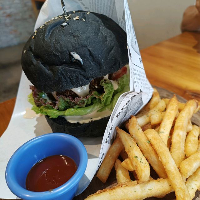 屏東暗巷美食~打舖2號店 原愛心幼兒園 滿滿的蔬食創意料理