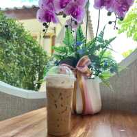Kavarna cafe @เลียบคลองประปา ปากเกร็ด