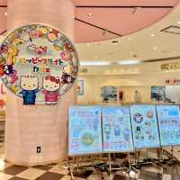 【北海道】素敵な雰囲気！ハローキティハッピーフライトカフェ