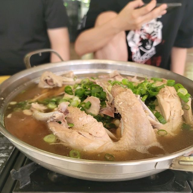 두근두근여름휴가 시원한 계곡물에 발을 담구고 백숙을 먹을 수 있는 곳 노목산장가든