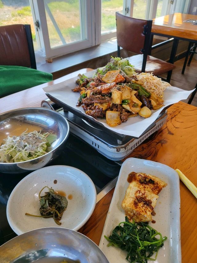 바다뷰 멋진 연탄불고기맛집 감포 장터밥상🍚