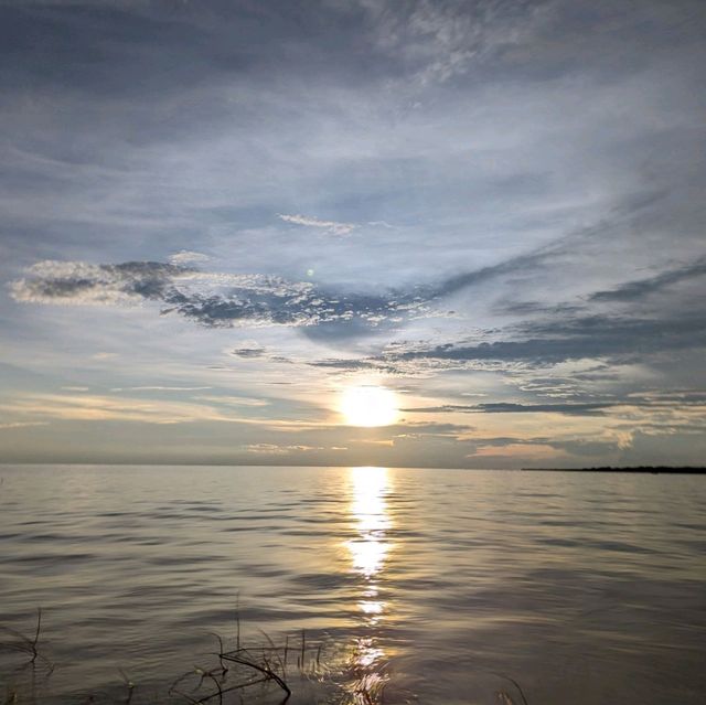 洞里薩湖的夕陽