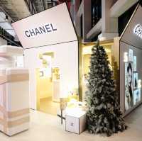ถ่ายรูปธีมคริสต์มาส at Emsphere🎄🔴🟢