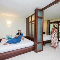 ที่พักภูเก็ตหาดบางเทา ติดทะเล พร้อม บีชคลับสุดจึ้ง