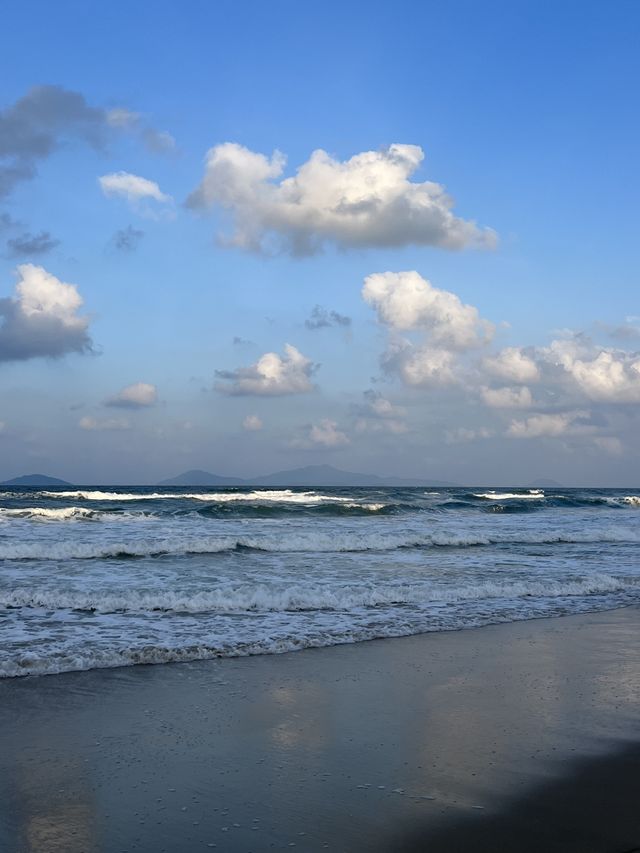 바다를 보며 랍스타를 즐길 수 있는 호이안 안방비치 돌핀키친앤바