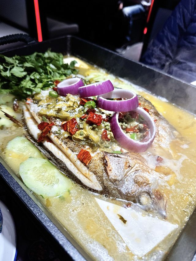  好食推介～原條老壇酸菜豆花烤魚🐟🍲