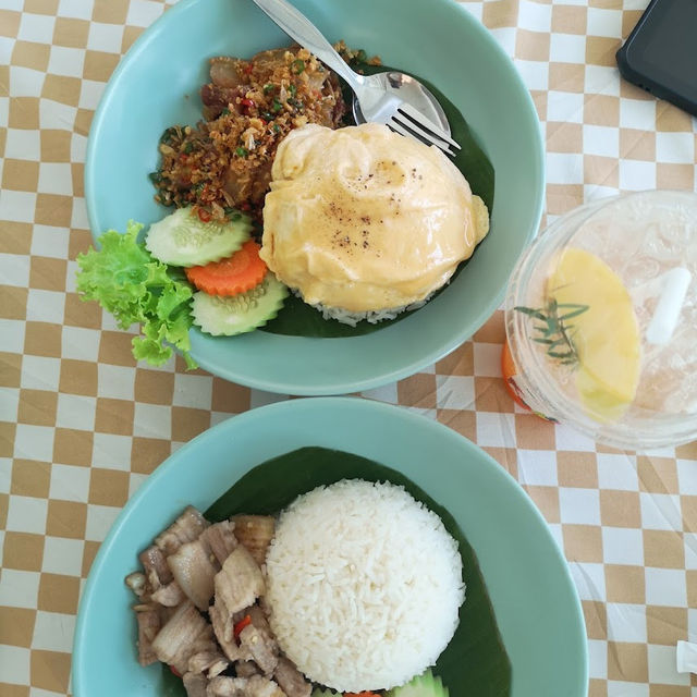 Khajee Cafe & Eatery ขจี คาเฟ่ หัวหิน