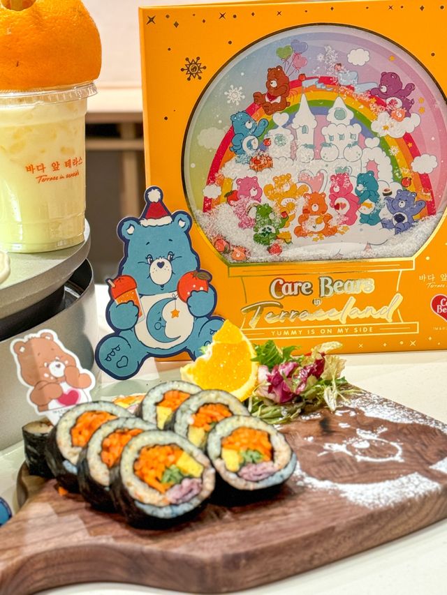 【香港餐廳】可愛Care Bears陪食，熊仔頭螄蚶拌飯，彩雲窩夫等美食