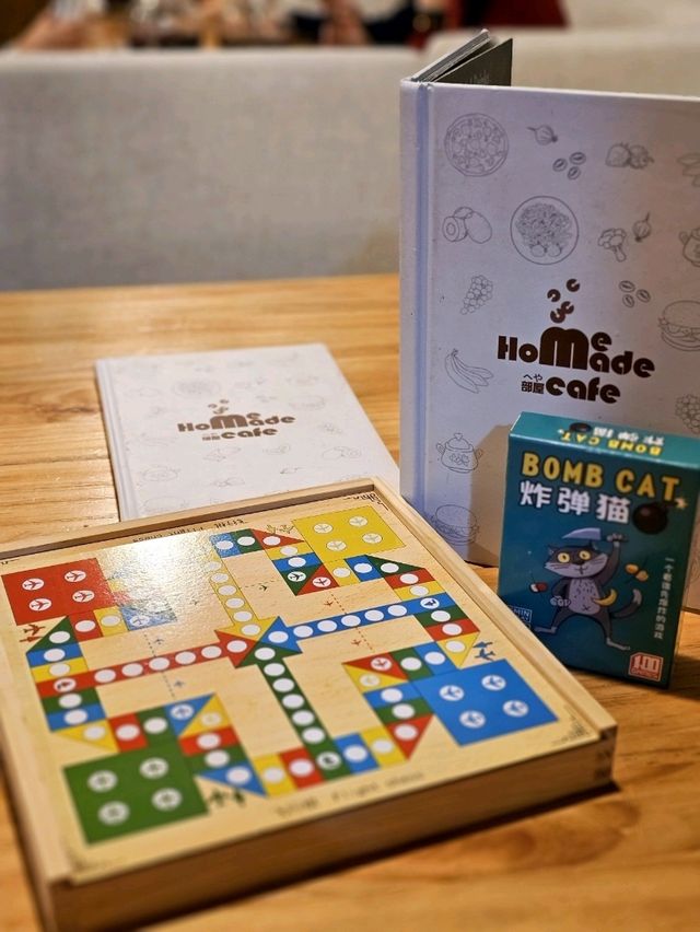 滿滿回憶的樓上board game Café🍝 